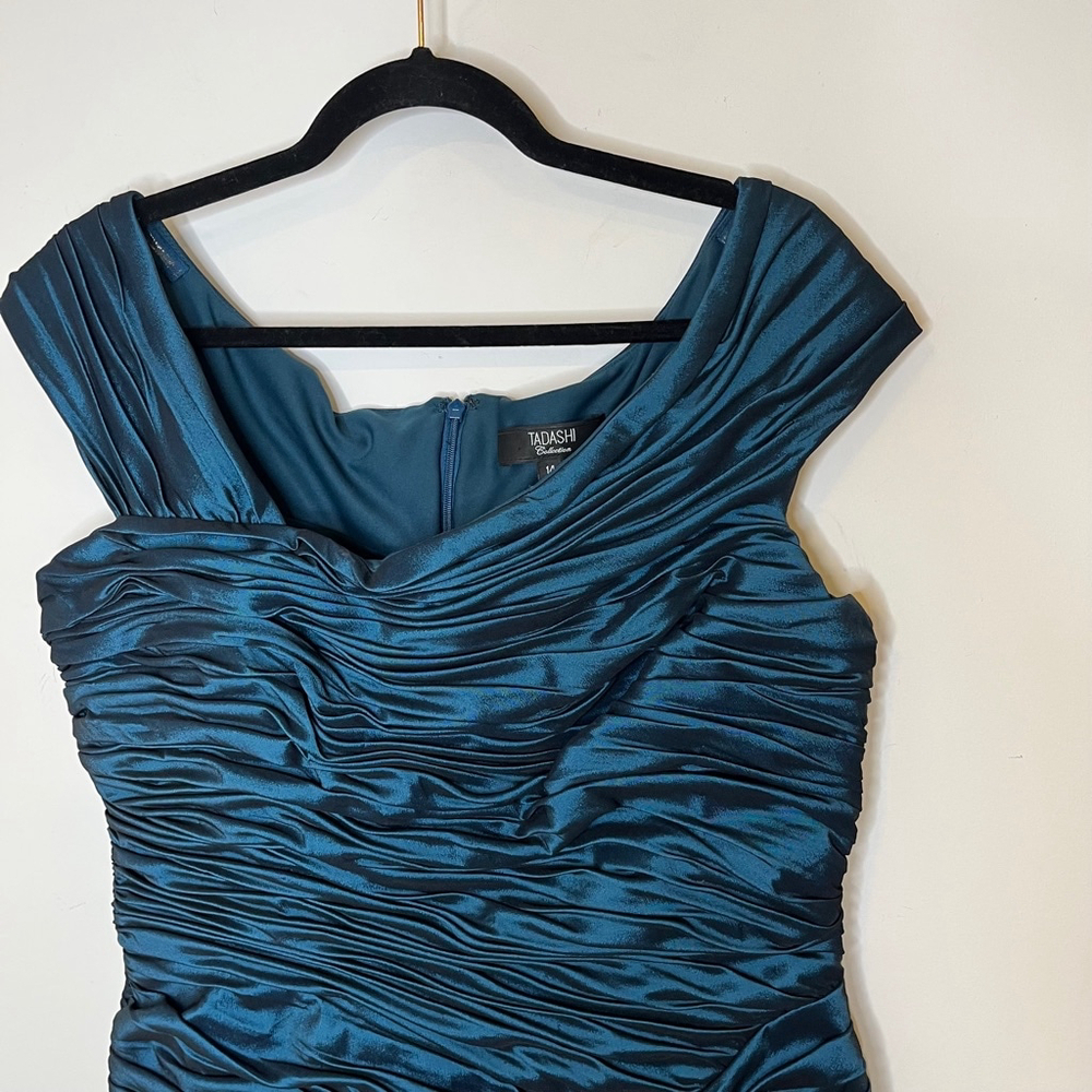 Tadashi Shoji Ruched Sheath Dress Teal Blue Sheen Asymmetrical Cap Sleeve 14 - Picture 10 of 17